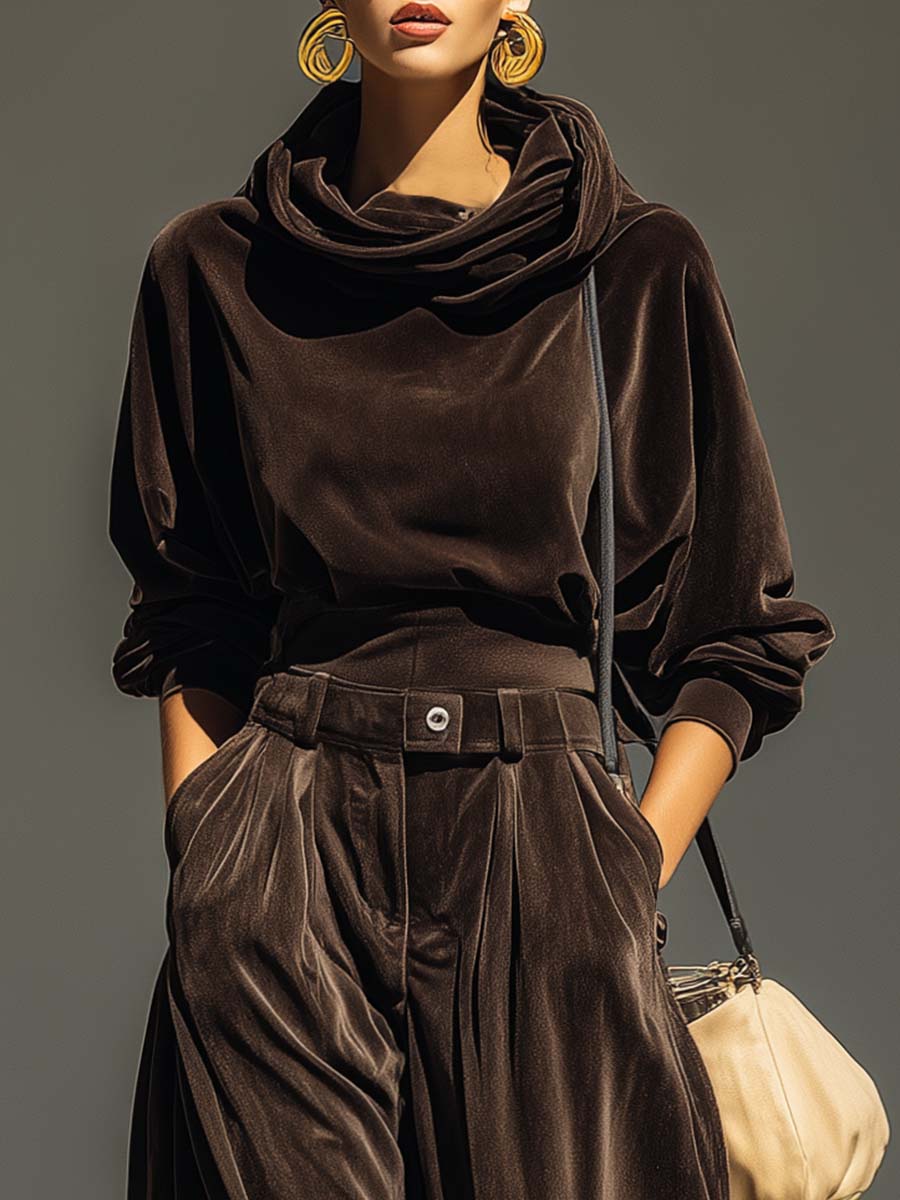 CONJUNTO TERCIOPELO CAPUCHA Y PANTALÓN HOLGADO