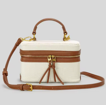 YARA | Bandolera con diseño atemporal